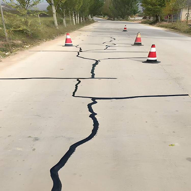 道路沥青密封胶的技术特点